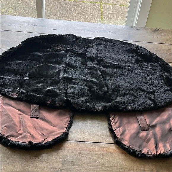 Luxurious Black Beaver Fur Cape Great Vintage Condition - Picture 4 of 4